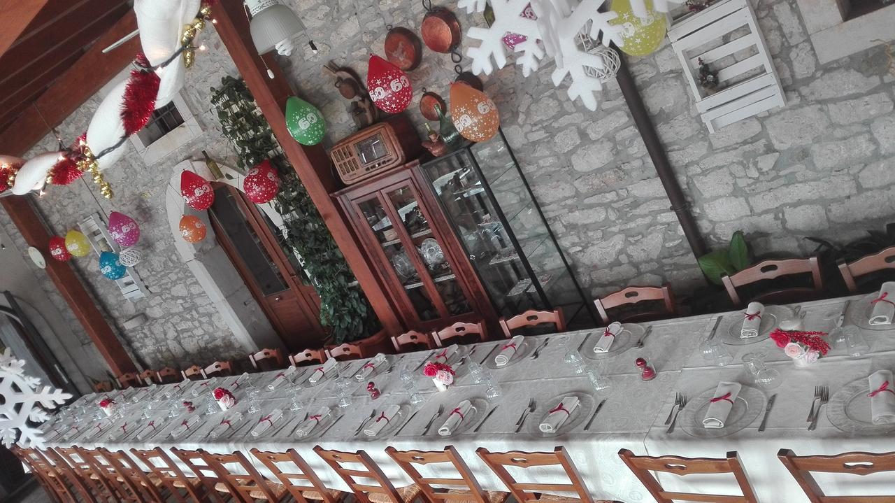 הוילה פייטרלצ'ינה Agriturismo La Vecchia Cascina Di Paolo & Belinda מראה חיצוני תמונה